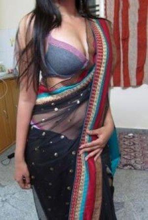Фото проститутки Riya Patel в Ахмадабаде