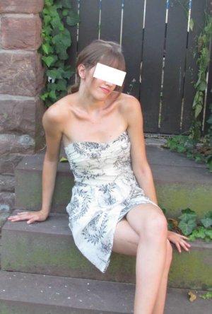 Фото проститутки Aria в Карлсруэ