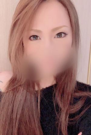Проститутка   Esumi в Токио