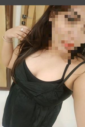 Проститутка   Simran Sharma в Мумбае